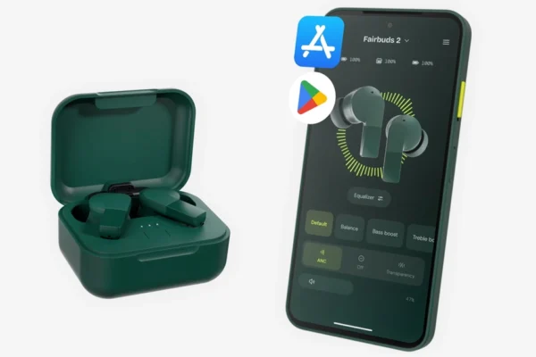 Earbuds nirkabel dengan baterai yang bisa diganti ditampilkan dekat dengan alat bongkar kecil